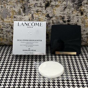NEW: Lancome Dual Finish Highlighter | 05 Sparkling Peche